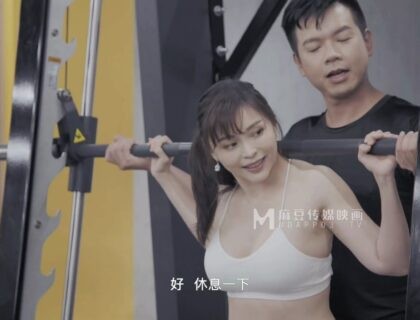 Anh PT may mắn ngoại tình cùng nữ gymer dâm đãng